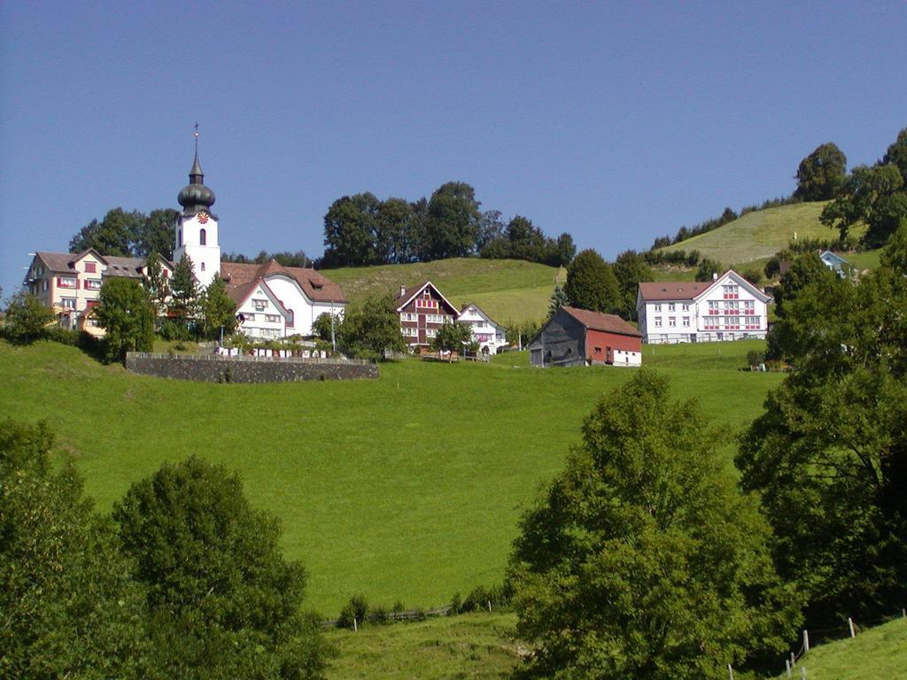 Gasthaus Baeren Schlatt أبنزل المظهر الخارجي الصورة
